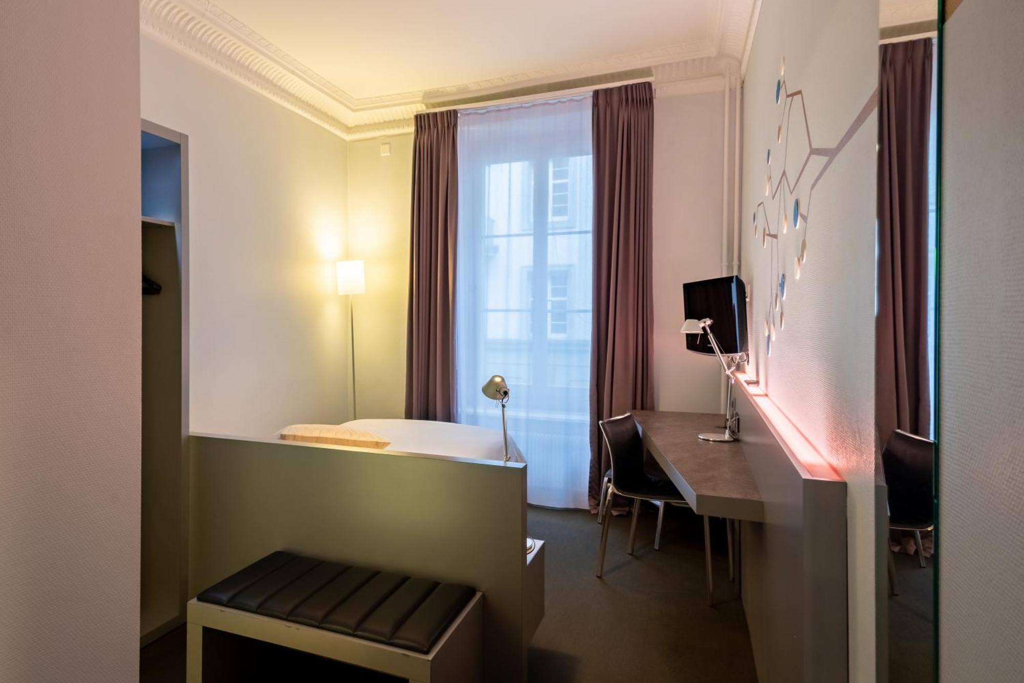 Hotel Continental Park Lucerna Quarto foto