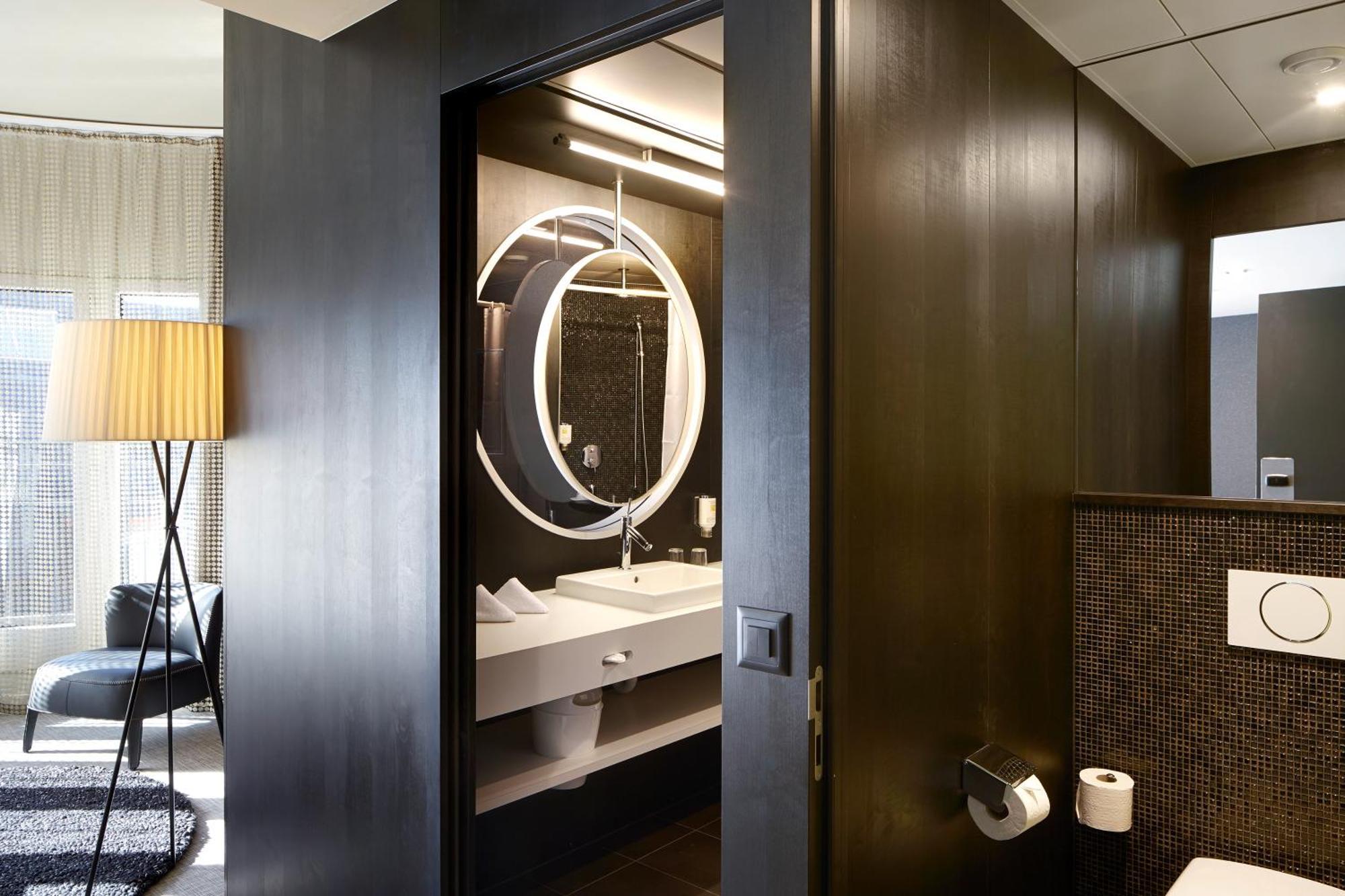 Hotel Continental Park Lucerna Quarto foto